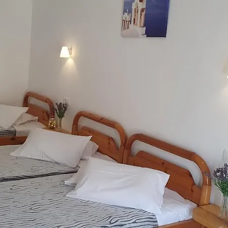 Kalipso Perissa (Santorini)