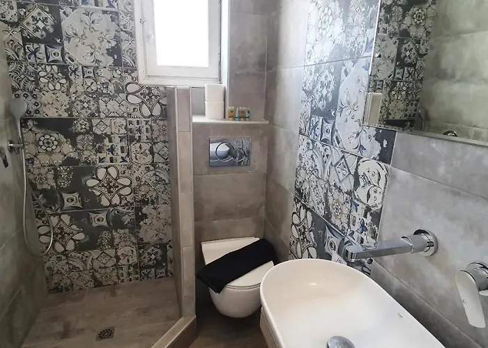 Kalipso Perissa (Santorini)