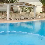 Kalipso Hotel Perissa (Santorini)